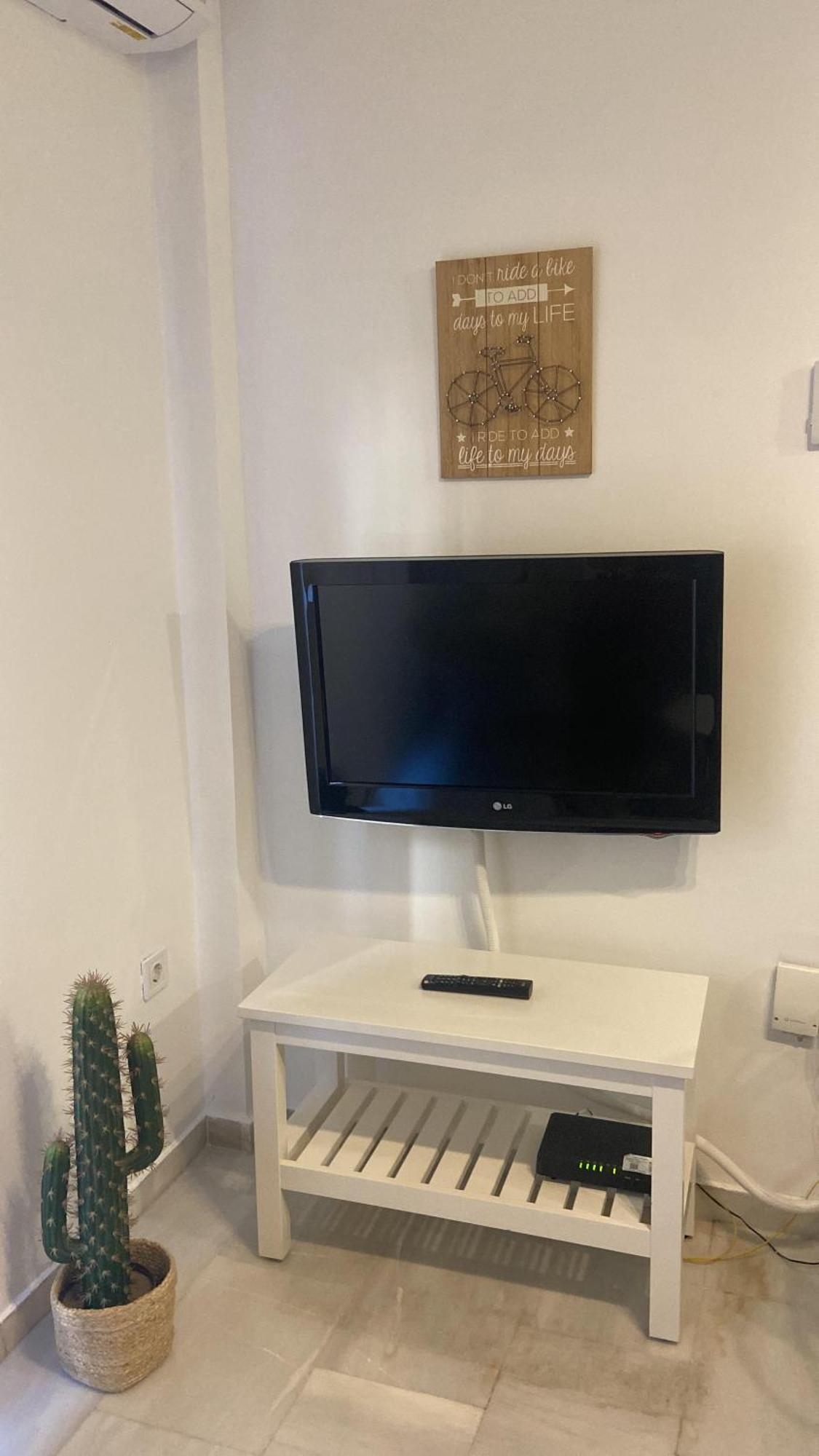 Apartamento Melina Arlu - Barrio La Victoria Malaga Zewnętrze zdjęcie