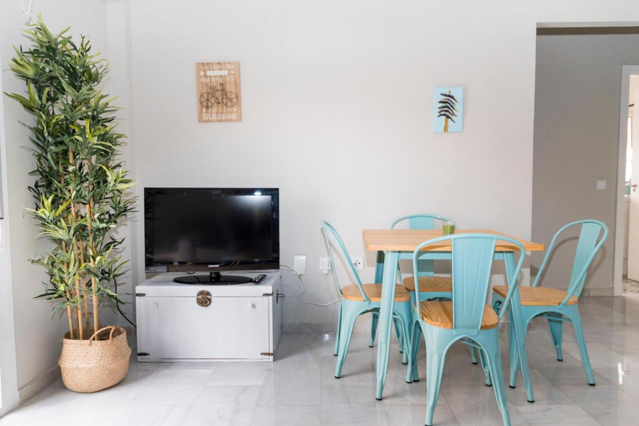 Apartamento Melina Arlu - Barrio La Victoria Malaga Zewnętrze zdjęcie